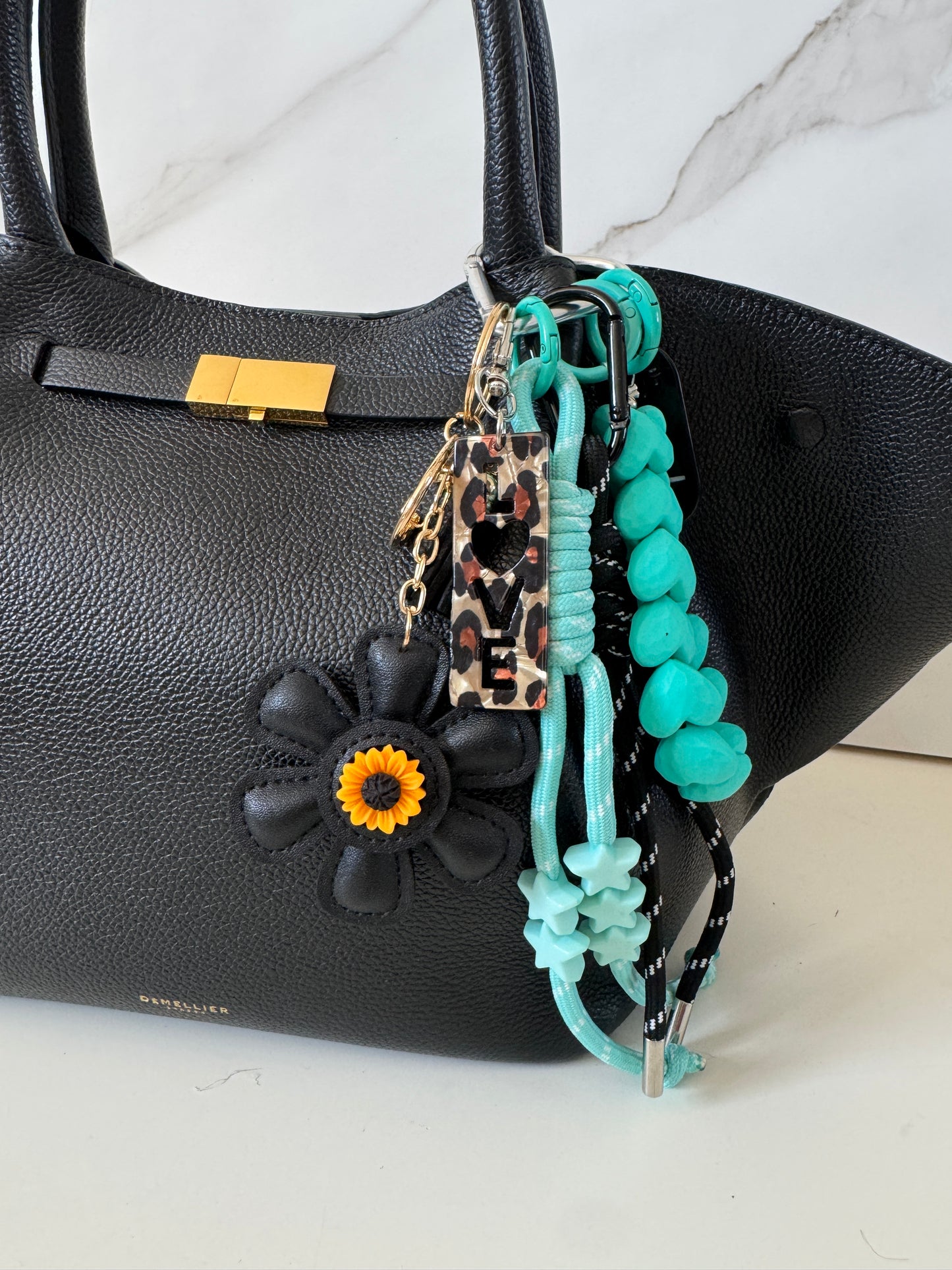 Grigri Chic Menthe & Fleur Noire – Édition Trop Choubidou