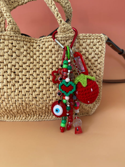 Grigri Fraise Lucky Pop – Porte-bonheur fait main –  Édition Trop Choubidou