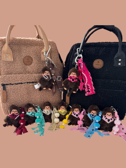 Grigri Monchhichi / Kiki garçon – Bandana au choix : marron, beige, jaune, bleu, vert menthe ou bordeaux | Édition Trop Choubidou