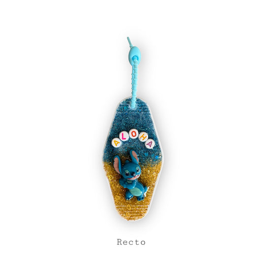 Porte-clés Motel en Résine – ALOHA Stitch | Édition Trop Choubidou